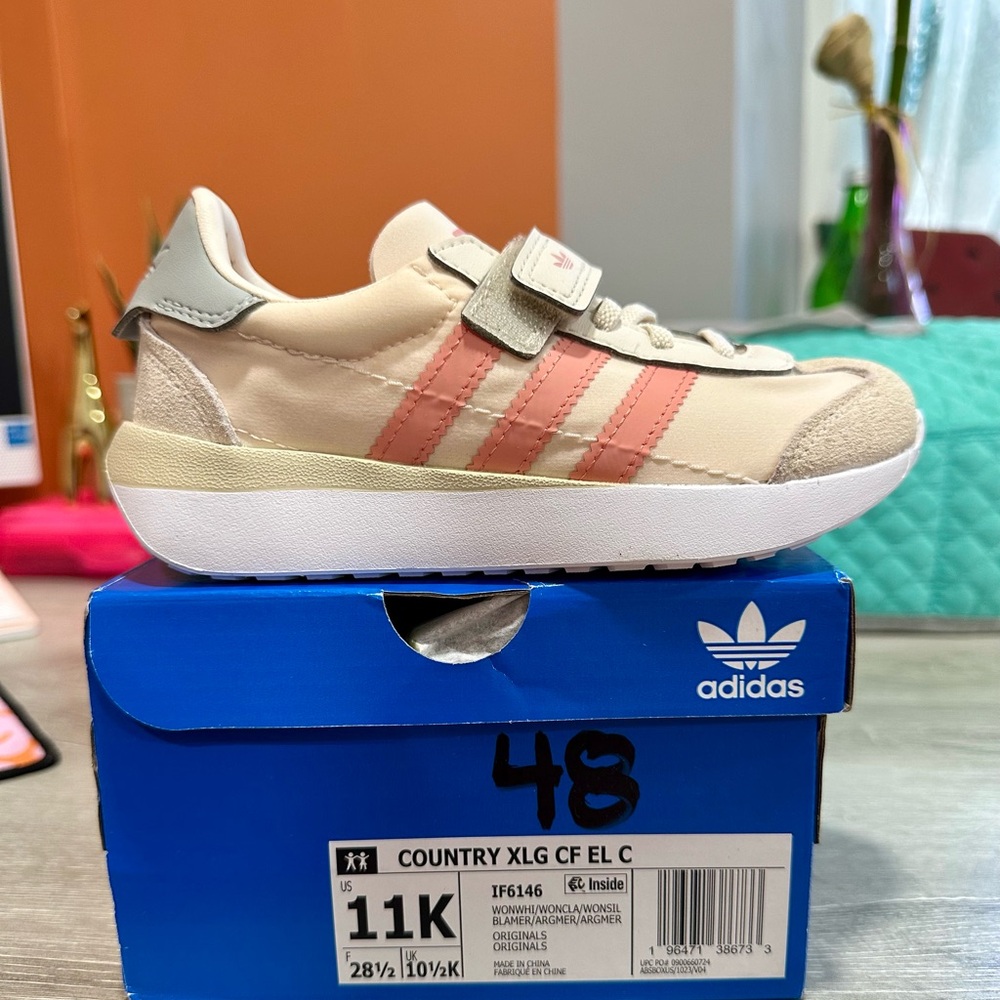 Adidas Kids Sneakers - Cream and Coral